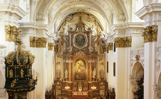 Ignatiuskirche -  Jesuitenkirche - Alter Dom - Maximilianskirche (Innenansicht)